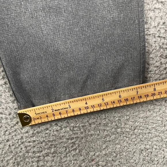 Under Armour Golf Matchplay Chino Pants Men's 34x30 Gray Athletic Causal - Picture 8 of 13